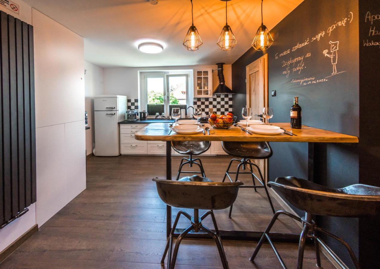 Apartament Wita Stwosza Jelenia Góra Esterno foto